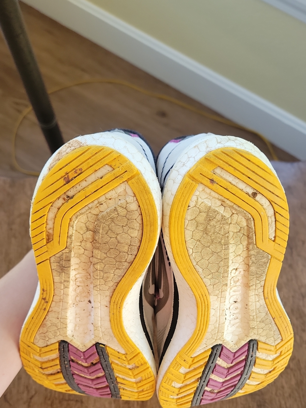 Saucony Womens Endorphin Pro 2 Size 7 Running Shoes Sneakers - Picture 5 of 10